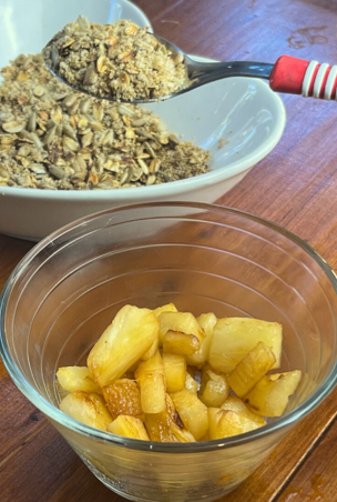 crumble de abacaxi (304 x 452 px)