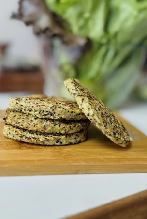 burguer de lentilha e quinoa (304 x 452 px)